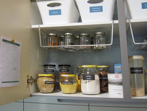 Prenova kuhinjske shrambe