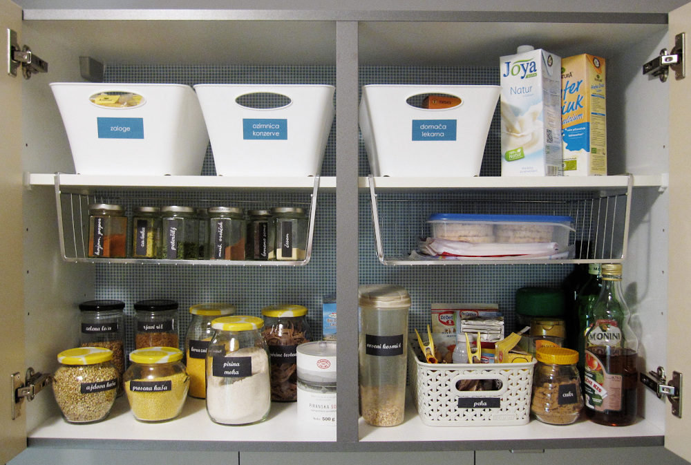 Prenova kuhinjske shrambe